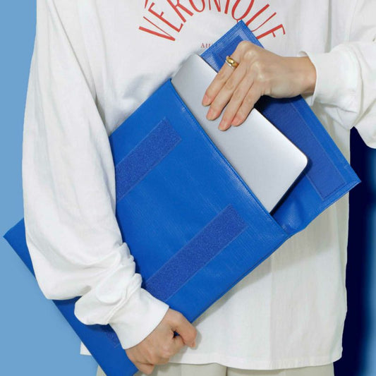 Carry-Tite Case (L) Blue